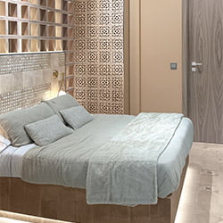 ISPAL-ETHERNAL-LIGHT-OCEAN-RIAD-MOSAIC-ARABIAN-COTTO-CLAY-CREAM-ELEGANCE-MAINZU.jpg