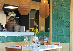 Restaurante decorado con la colección Artigiano